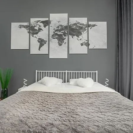 Przytulny Apartament W Centrum Lodzi By Noclegi Renters Esterno foto